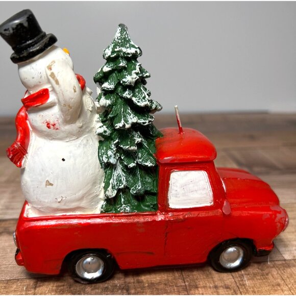 Vintage Red Truck Candle With Snowman & Christmas Tree - Picture 3 of 5